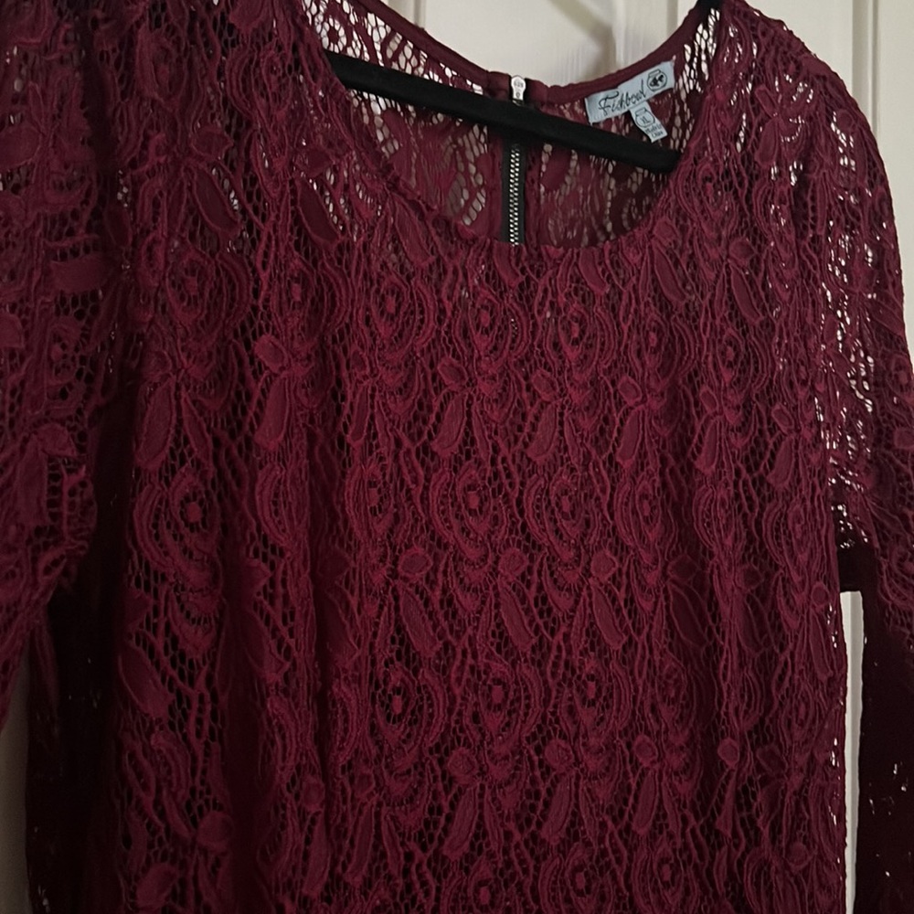 Dress - Picture 9 of 10
